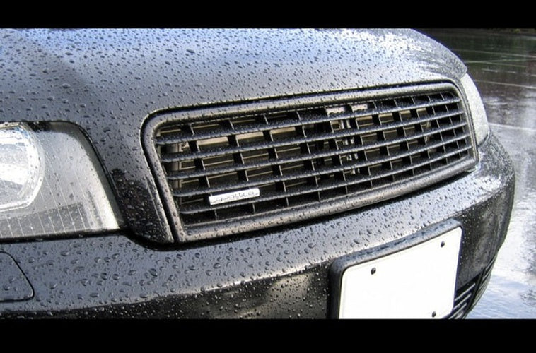 Potrivit pentru grila Audi A4/S4 8E/B6