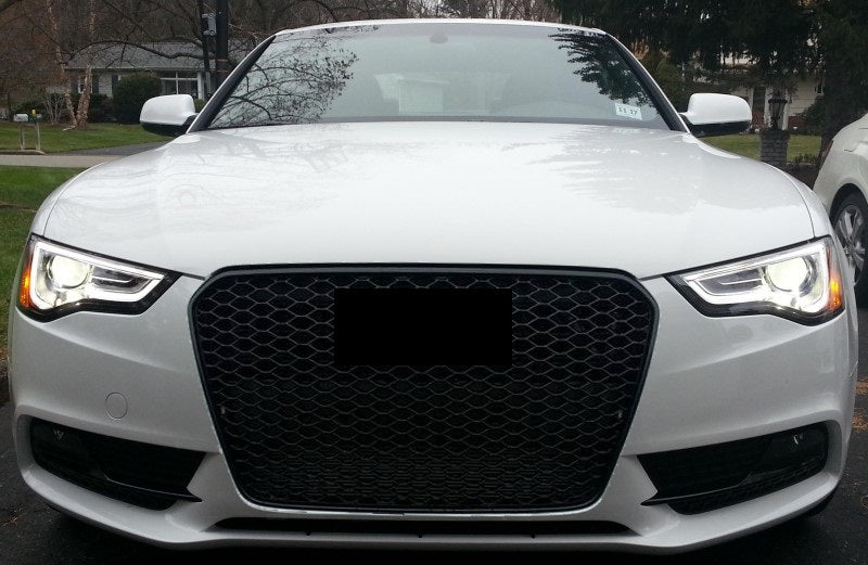 Grilă bara spate compatibilă cu Audi A5 S5, cu suport emblemă, 12-16, negru intens