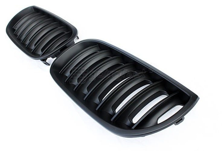 Grilă bara spate compatibilă cu BMW E83 X3 04-06
