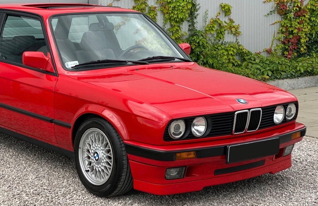 Prelungire bara fata fusta spoiler lip BMW Seria 3 E30 aspect iS 318iS 320iS 1987-1993 TFB TUNING
