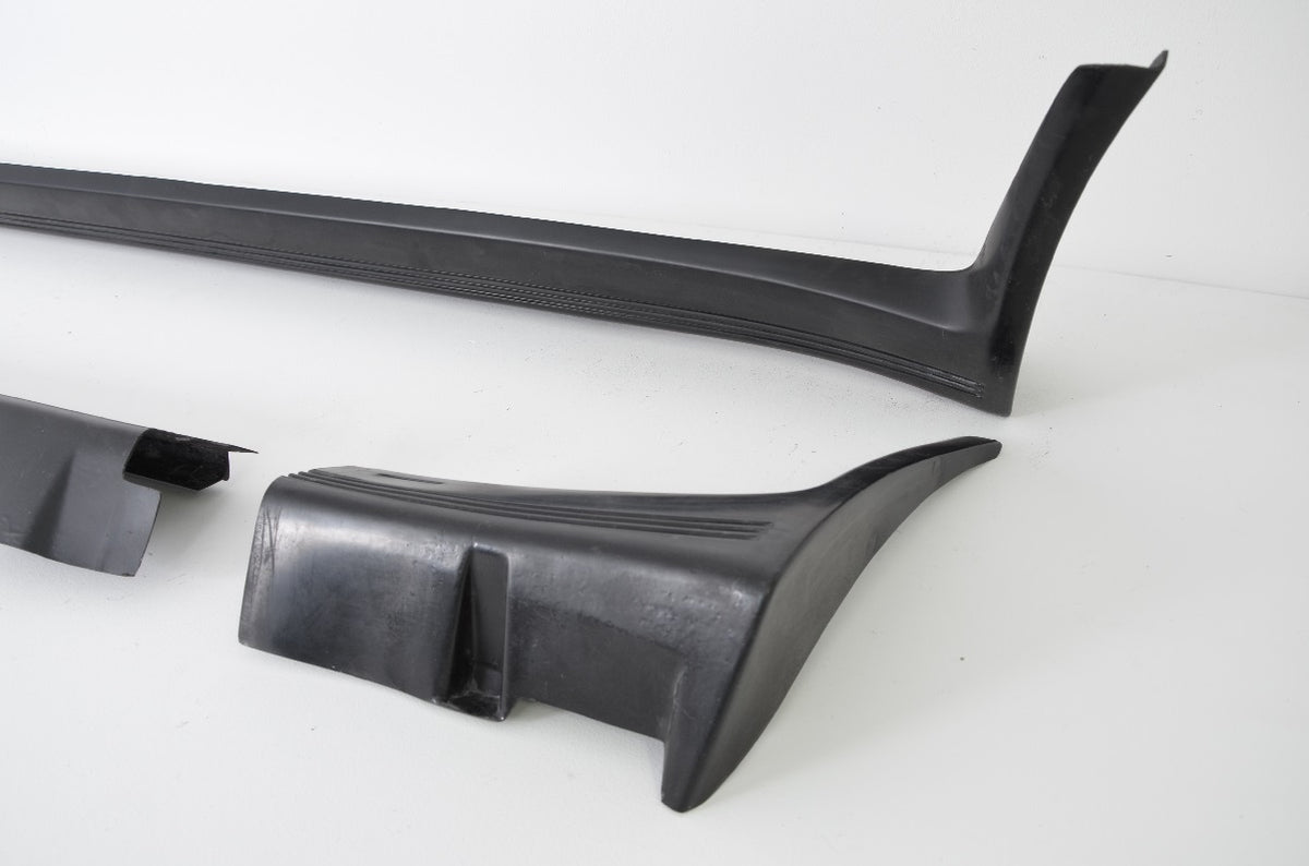 Praguri laterale BMW SERIA 3 E30 aspect M TECHNIC 1 M TECH TFB TUNING