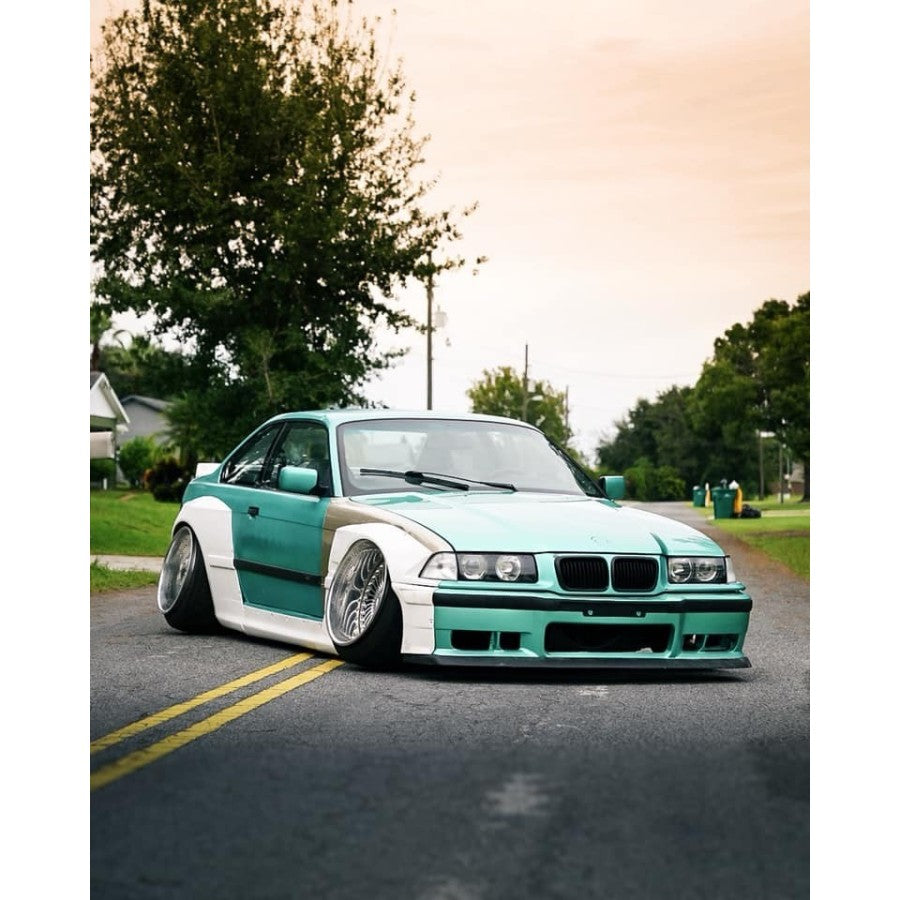 BODYT KIT BMW Seria 3 E36 Pandem TFB TUNING