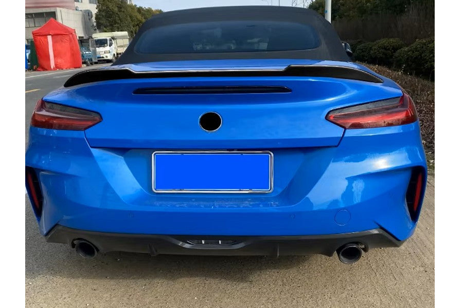 Eleron portbagaj BMW Z4 G29 2018+ negru lucios TFBT