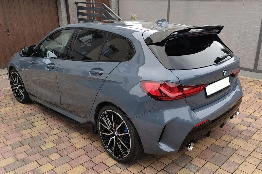 Difuzor bara spate fusta spoiler lip BMW Seria 1 F40 hatchback 2019-2022 negru lucios TFBT