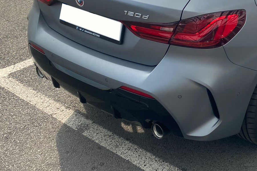 Difuzor bara spate fusta spoiler lip BMW Seria 1 F40 hatchback 2019-2022 negru lucios TFBT