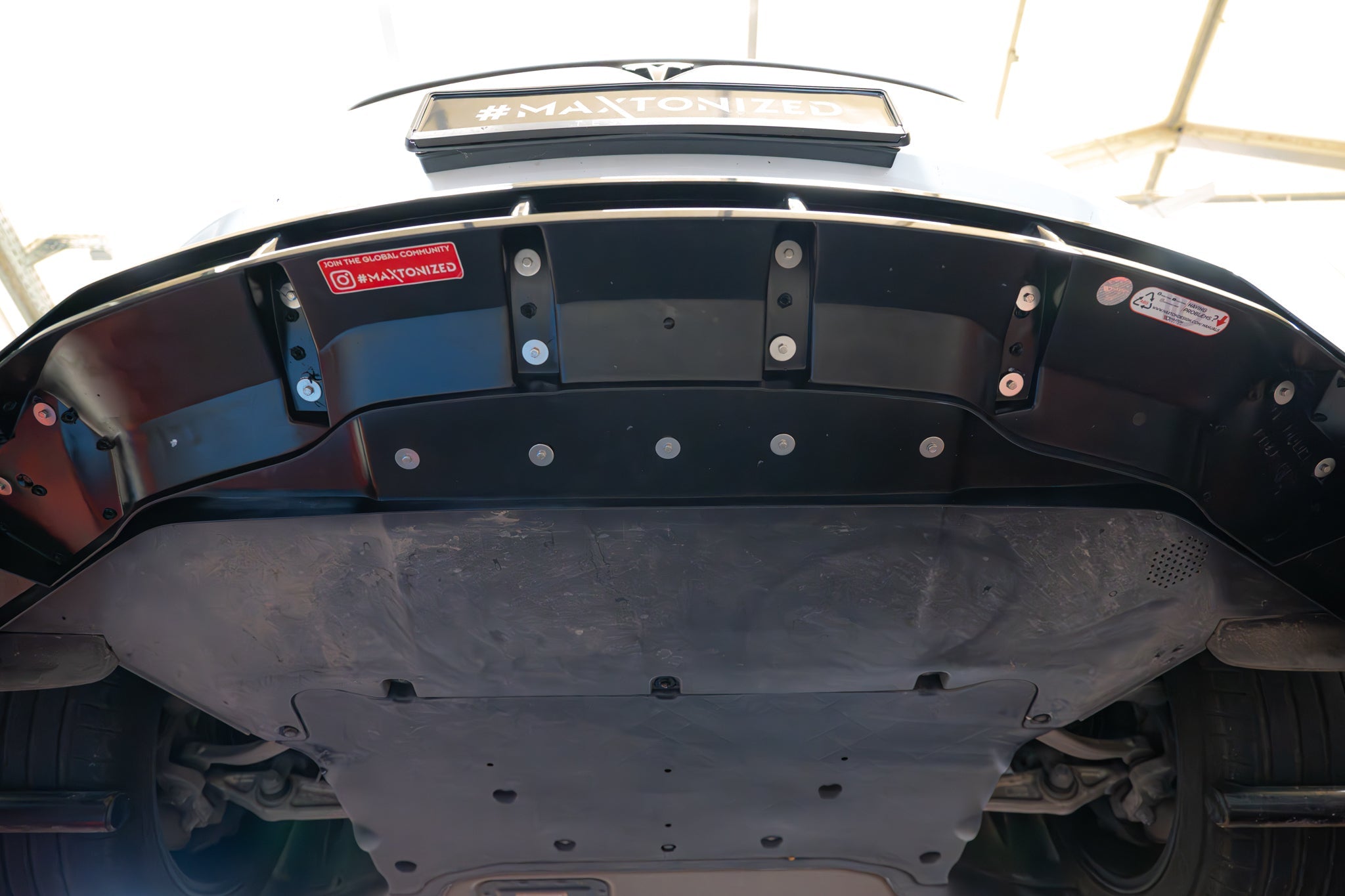 Prelungire splitter bara fata Tesla Model X Mk1 Facelift 2021- v5 - Maxton Design