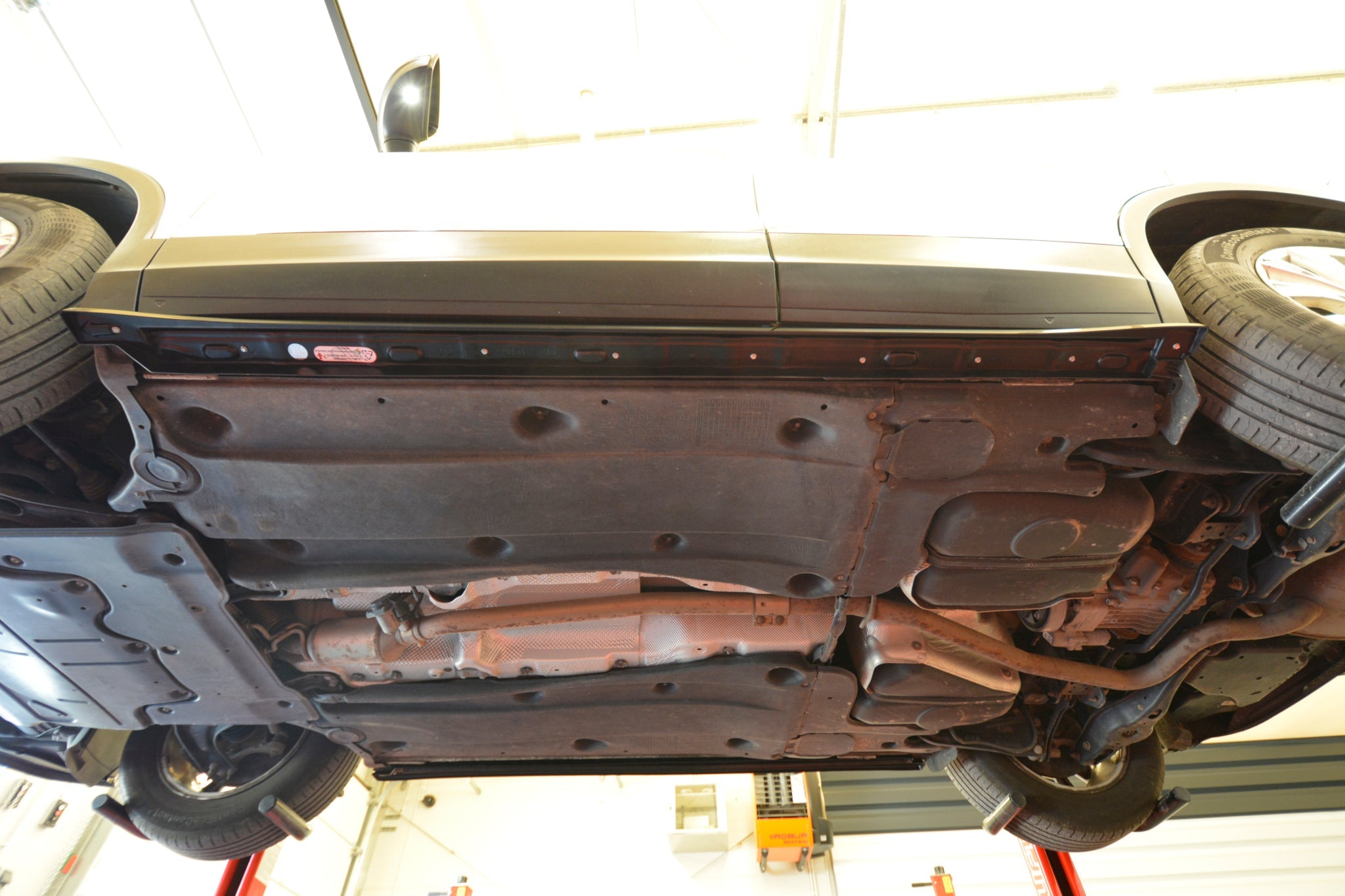 Praguri Volkswagen Tiguan Mk2 2015-2020 v3 - Maxton Design