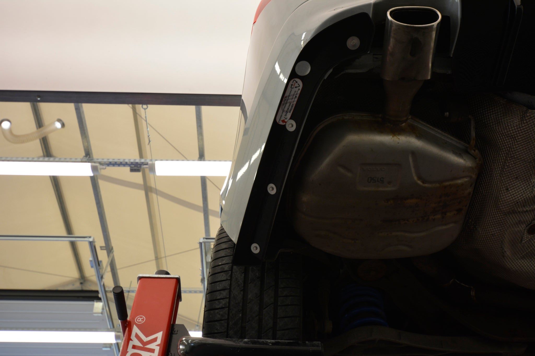 Prelungire splitter bara spate Volvo V70 Mk3 2007-2013 v1 - Maxton Design