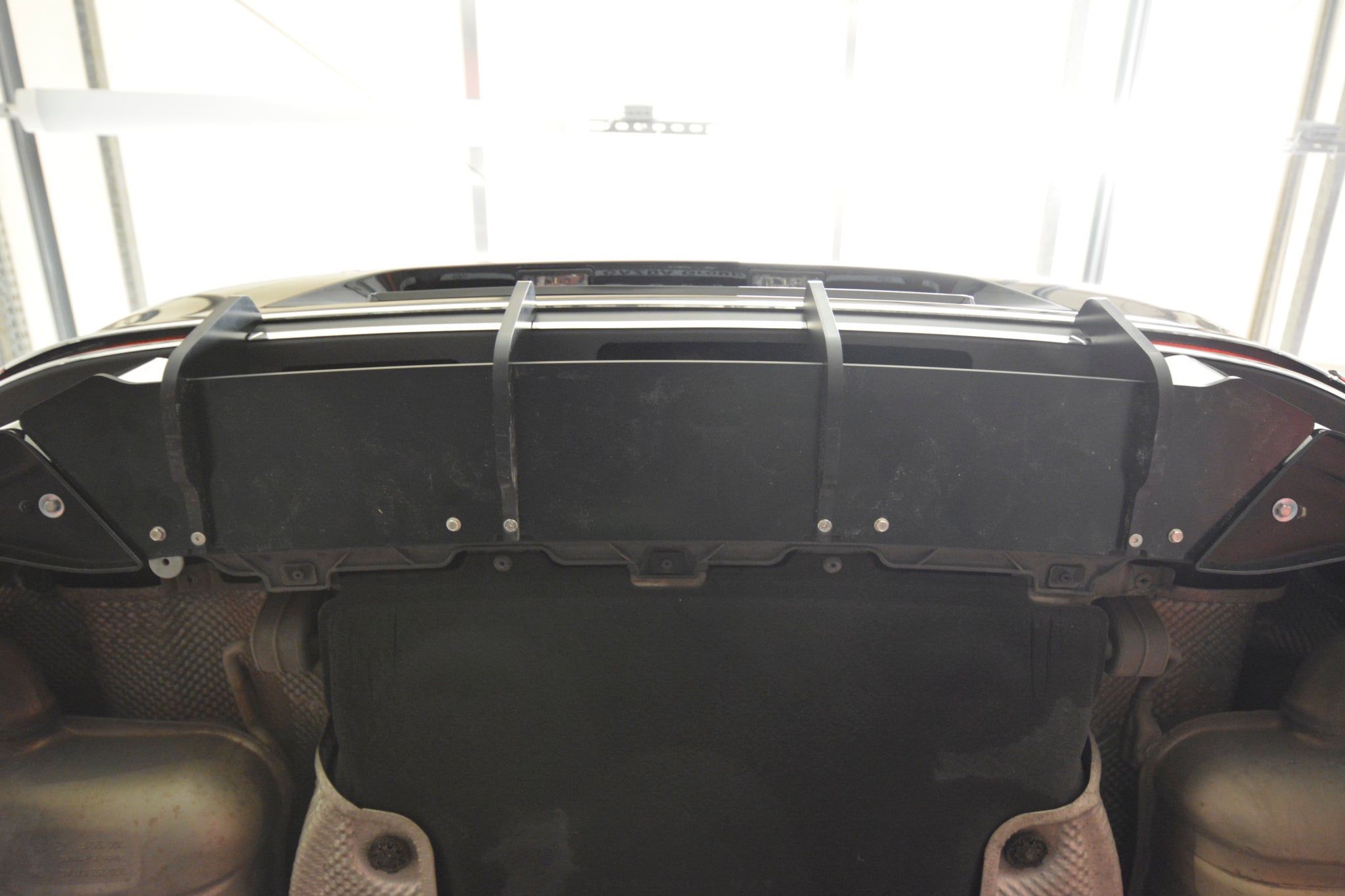 Prelungire difuzor bara spate Volkswagen Passat B8 Facelift 2019- v9 - Maxton Design