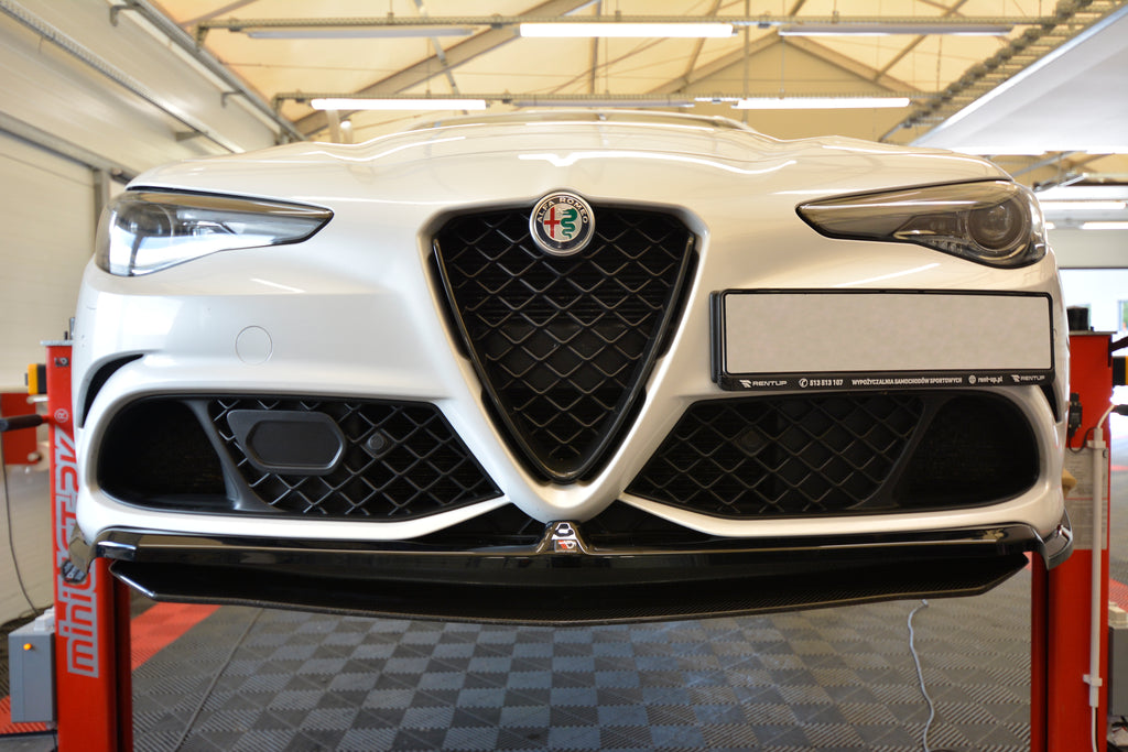 Prelungire splitter bara fata Alfa Romeo Giulia Quadrifoglio 2016- v1 - Maxton Design