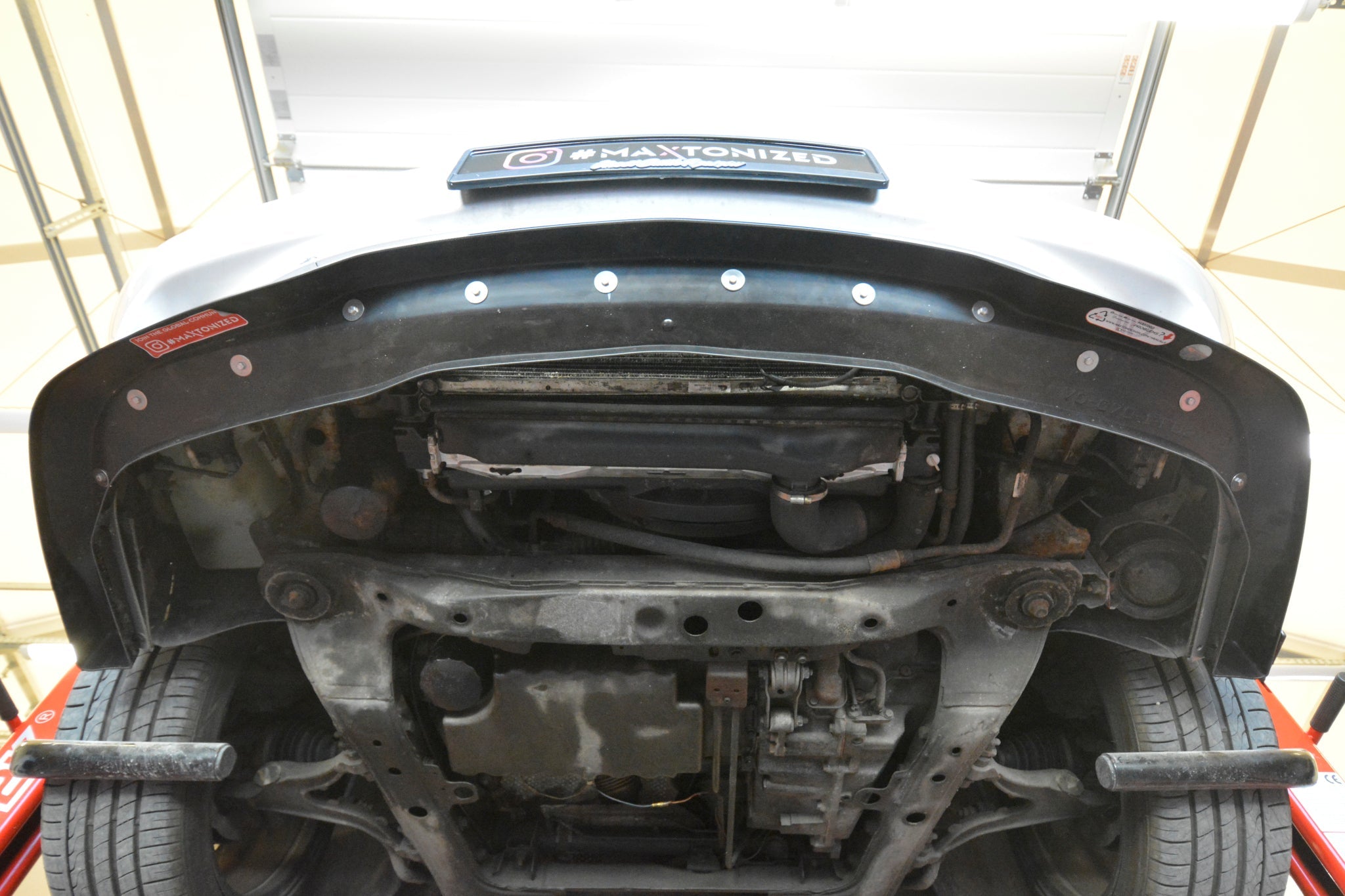 Prelungire splitter bara fata Volvo C70 Mk1 1997-2005 v2 - Maxton Design