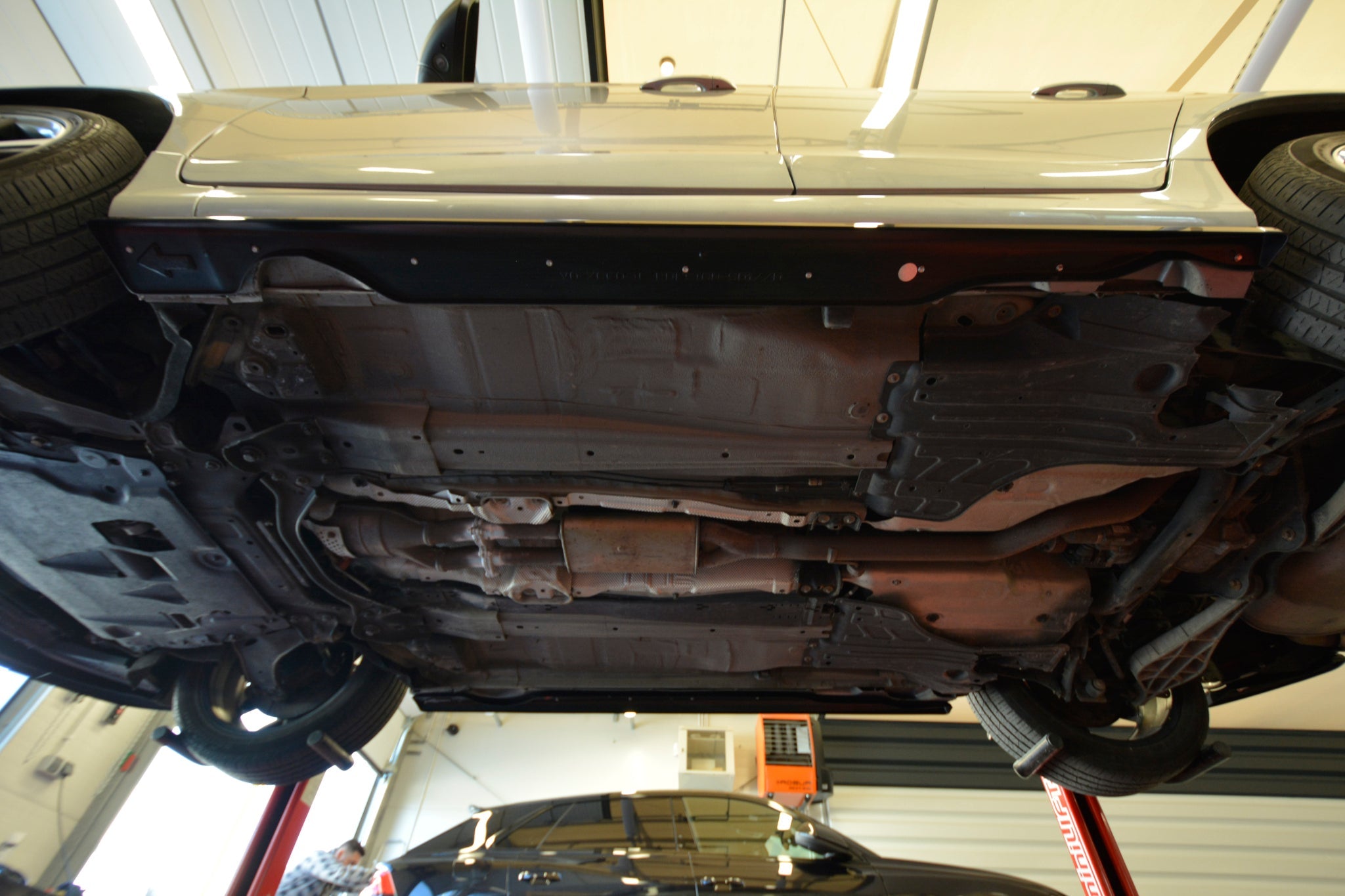 Praguri Volvo XC60 R-Design Mk1 Facelift 2013-2017 v2 - Maxton Design