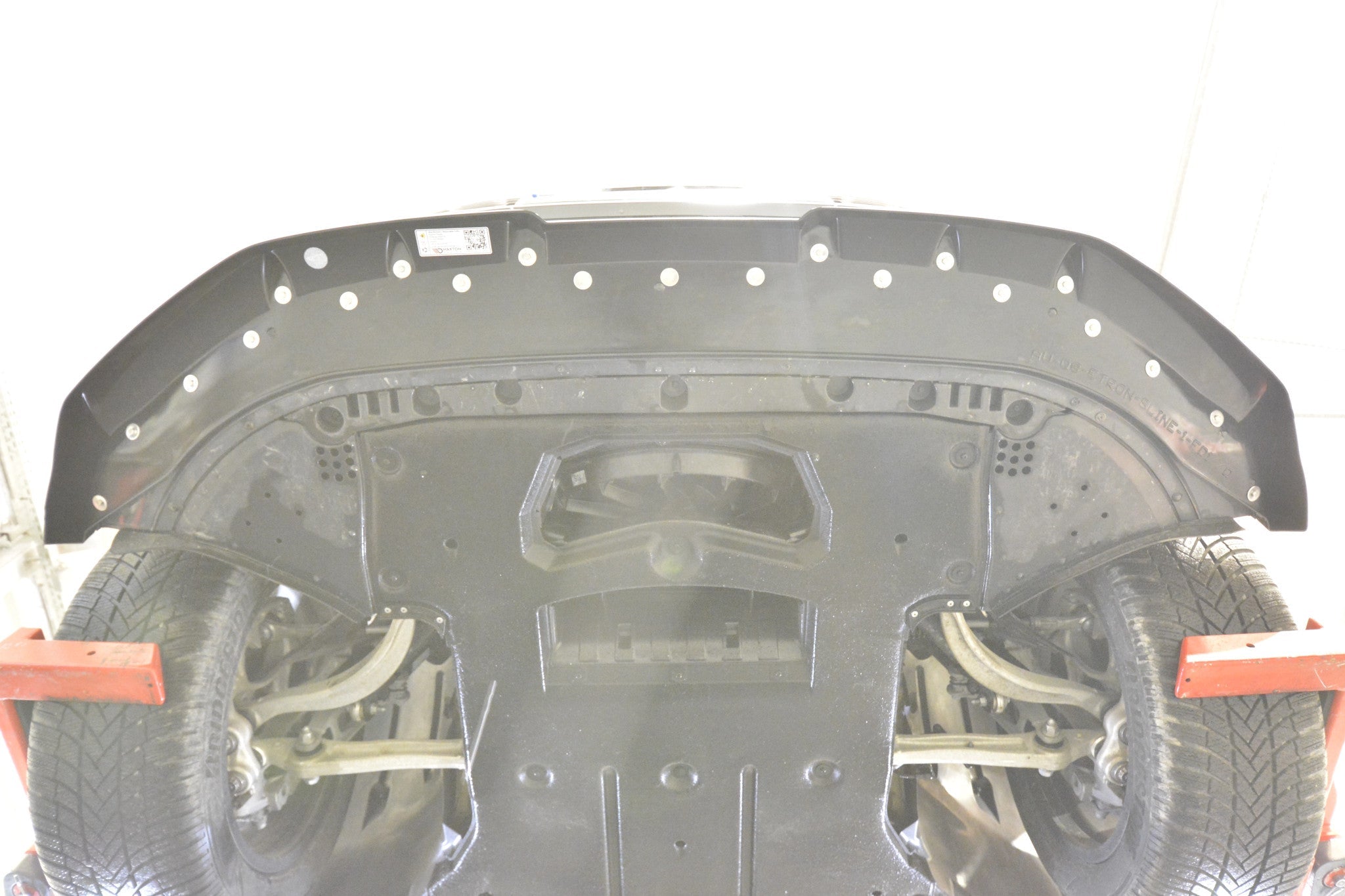 Prelungire splitter bara fata Audi Q6 e-tron Standard / S-Line / SQ6 e-tron SUV / Sportback Mk1 2023- v1 - Maxton Design