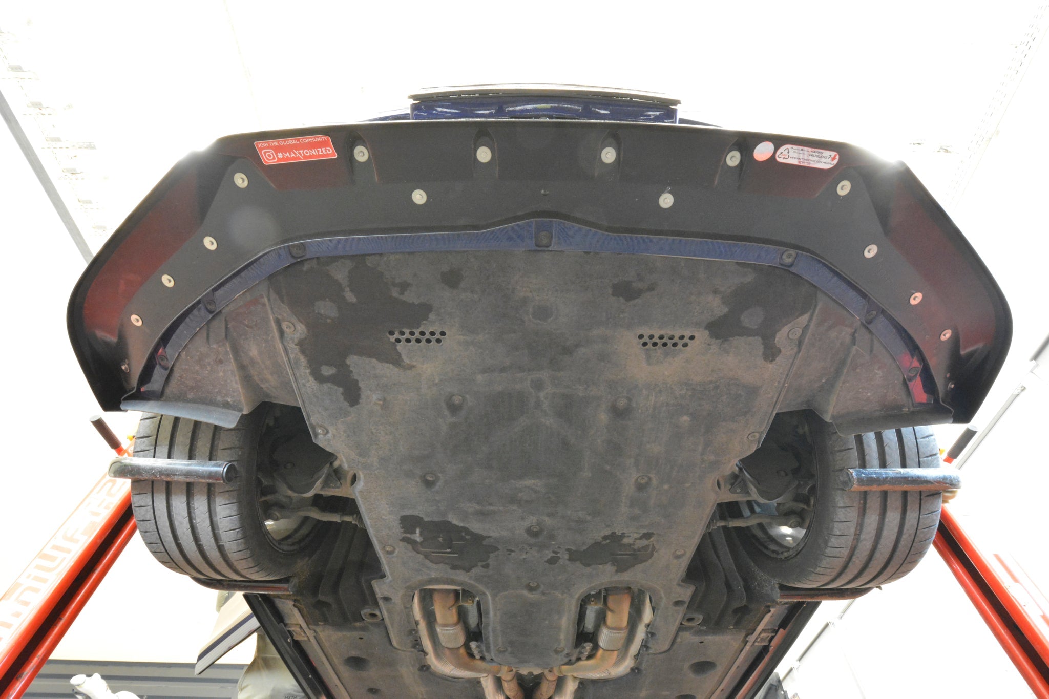 Prelungire splitter bara fata Porsche Panamera E-Hybrid 971 Facelift 2020- v4 - Maxton Design