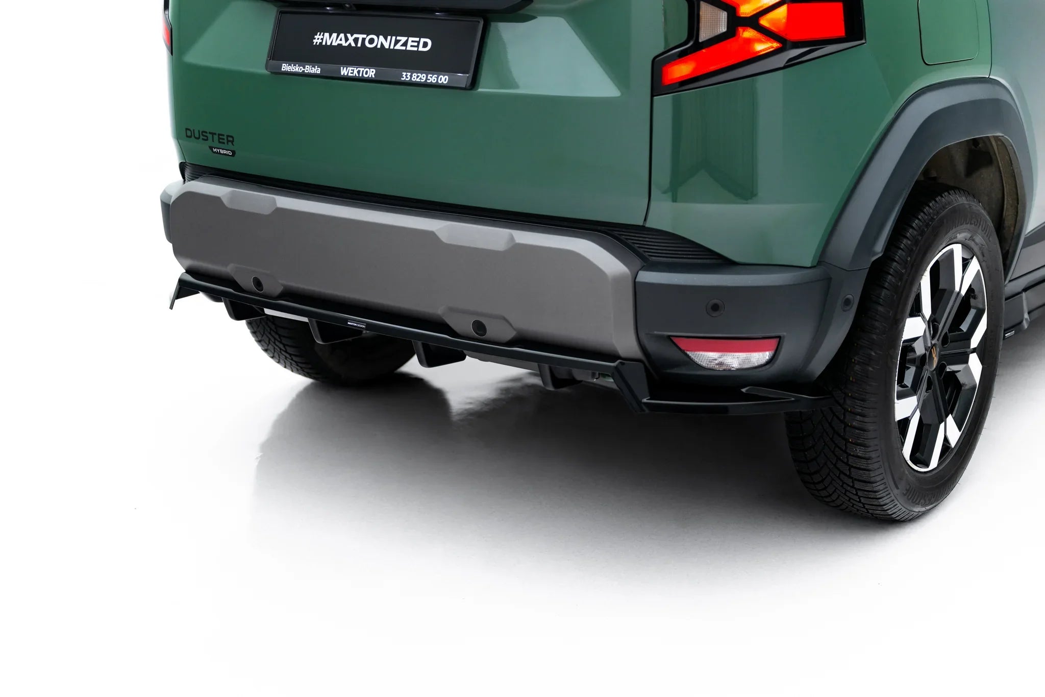 Difuzor bara spate spoiler fusta lip cu aripioare laterale Dacia Duster Mk3 - Maxton Design