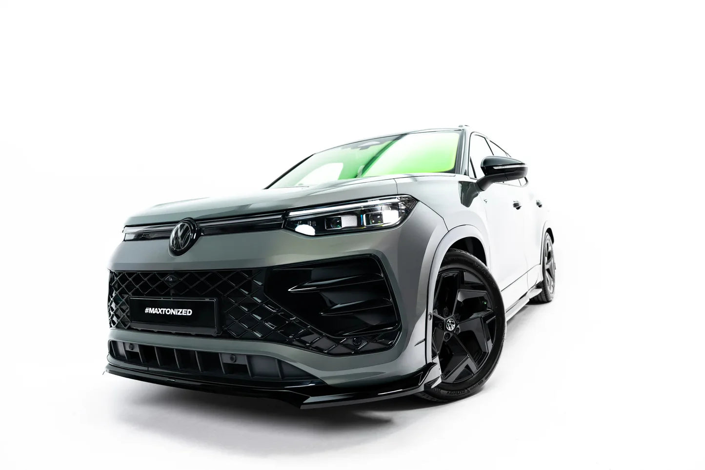 Prelungire bara fata fusta spoiler lip splitter V.1 Volkswagen Tayron R-Line Mk1 - Maxton Design