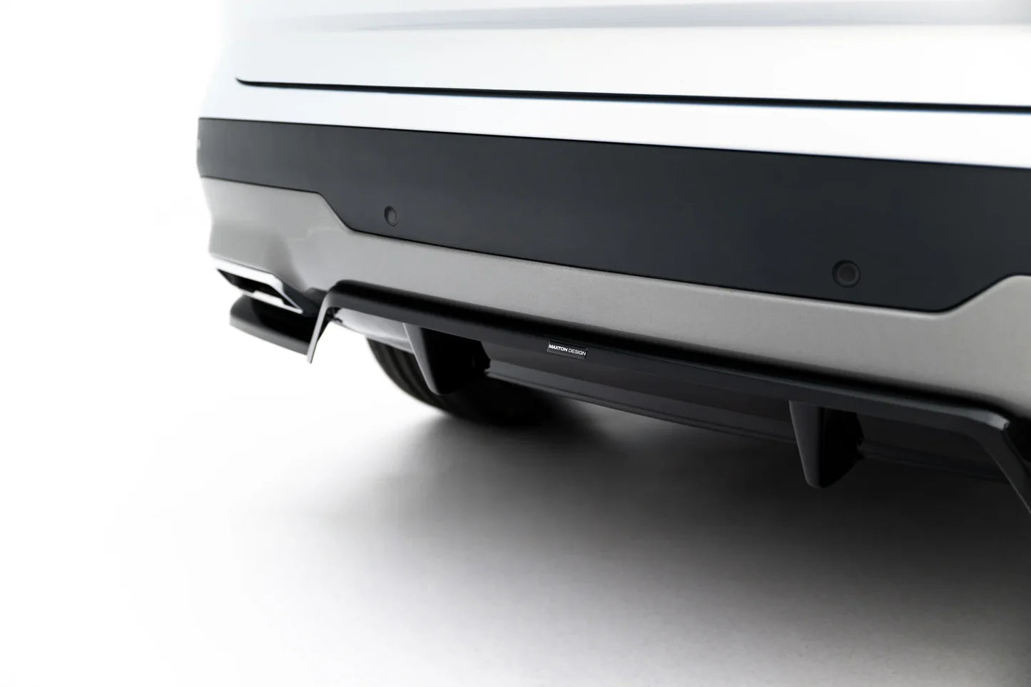 Prelungire difuzor bara spate spoiler fusta lip cu aripioare laterale Jaecoo 7 Mk1 - Maxton Design