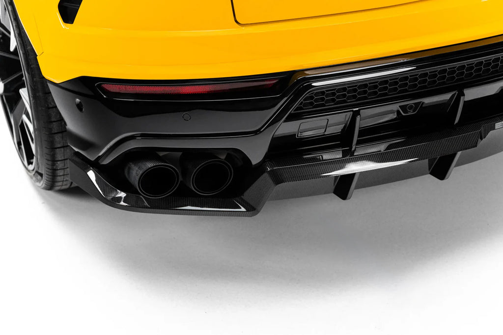 Prelungire difuzor bara spate spoiler fusta lip cu aripioare laterale Prepreg Carbon Fiber Lamborghini Urus Mk 1 - Maxton Design