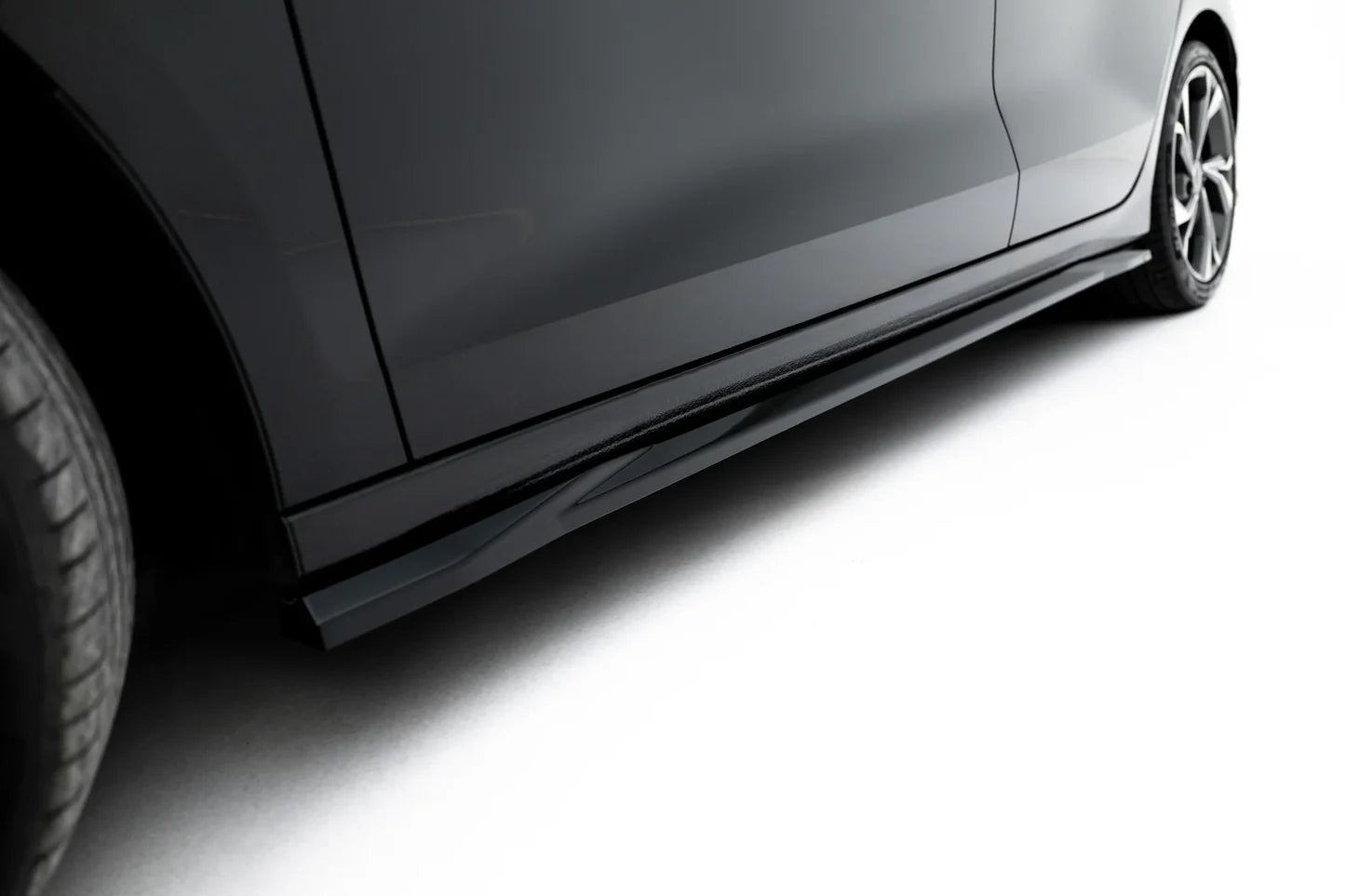 Praguri laterale Audi A3 Sedan 8Y Facelift - Maxton Design