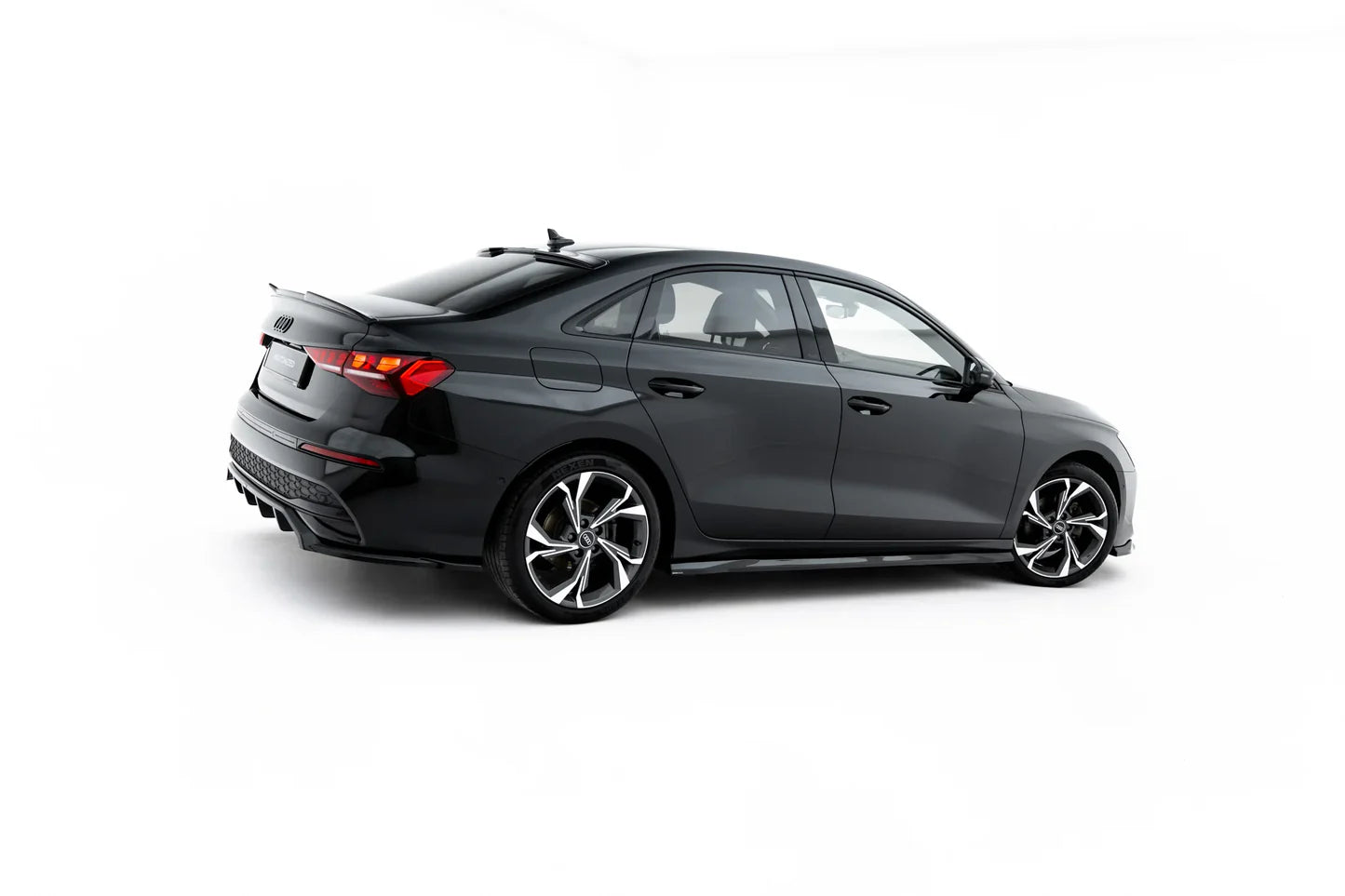 BODY KIT Audi A3 Sedan 8Y Facelift - Maxton Design