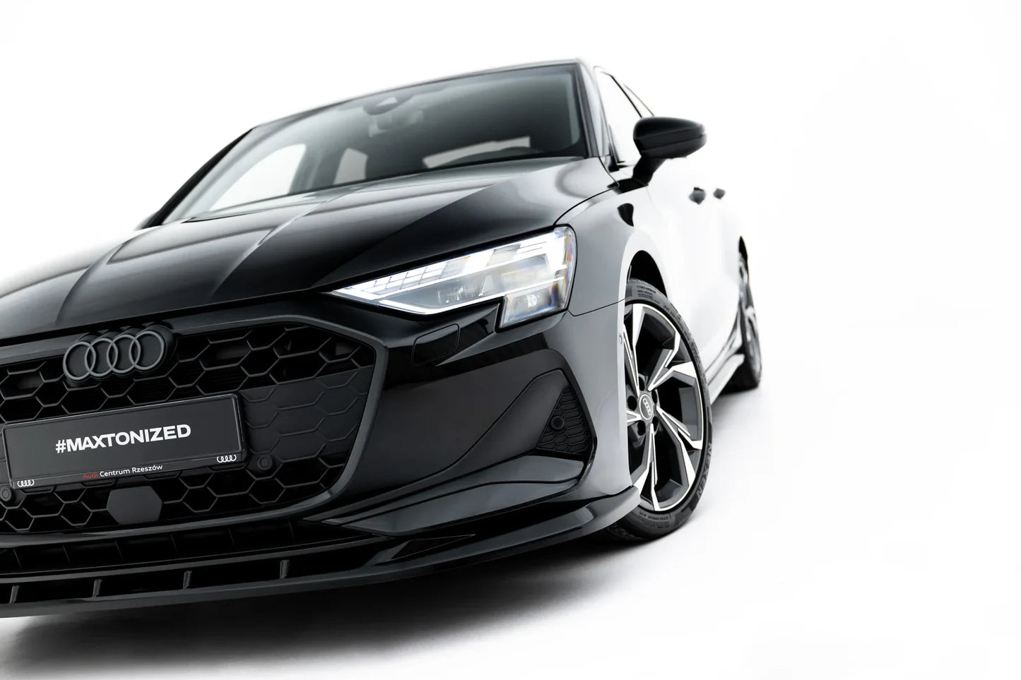 Prelungire bara fata fusta spoiler lip splitter V.2 Audi A3 Sedan 8Y Facelift - Maxton Design
