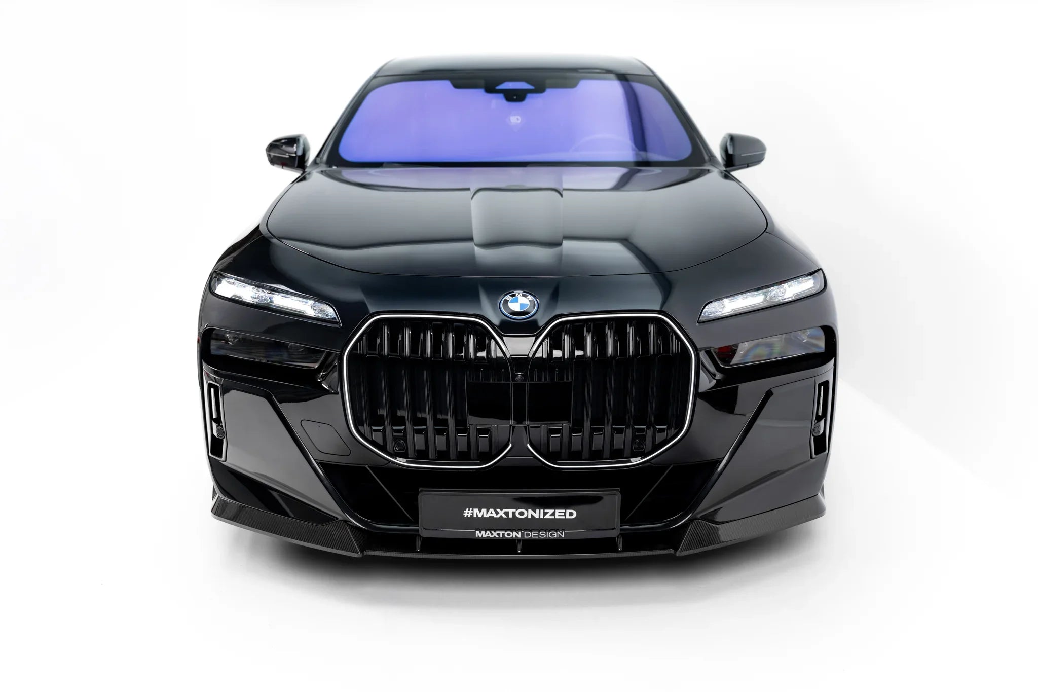 Prepreg Carbon Prelungire bara fata fusta spoiler lip BMW Seria 7 M-Pack / M760e / i7 M-Pack G70 - Maxton Design