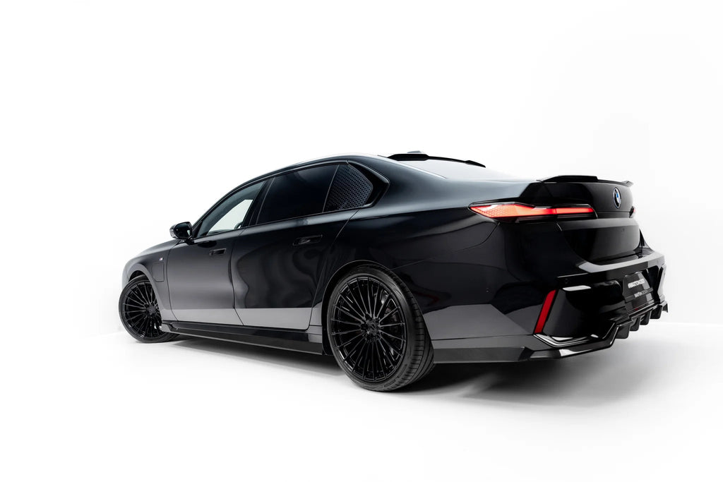 Praguri laterale Prepreg Carbon BMW Seria 7 M-Pack / M760e / i7 M-Pack G70 - Maxton Design