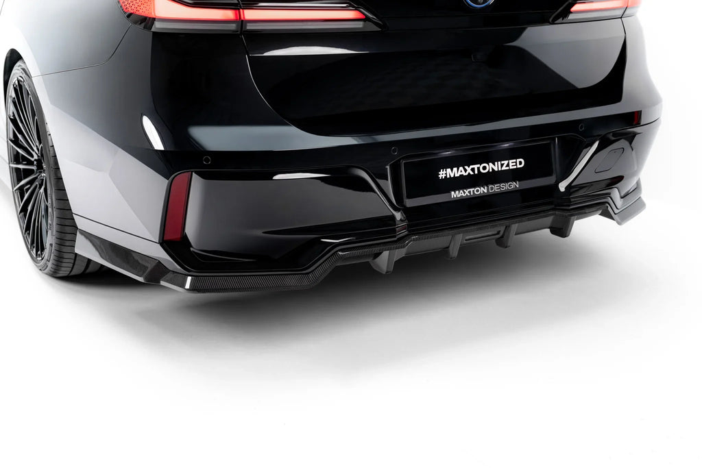 Prelungire difuzor bara spate spoiler fusta lip cu aripioare laterale Prepreg Carbon BMW 7 M-Pack G70 - Maxton Design