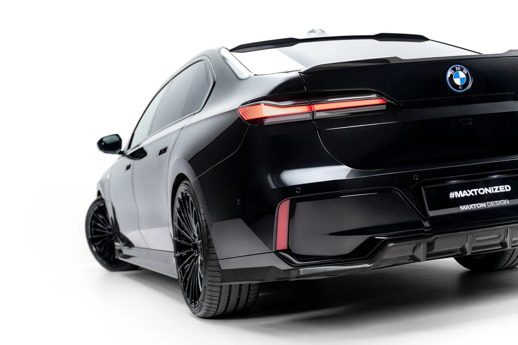 BODY KIT Prepreg Carbon Fiber Splitters BMW 7 / i7 M-Pack G70 - Maxton Design