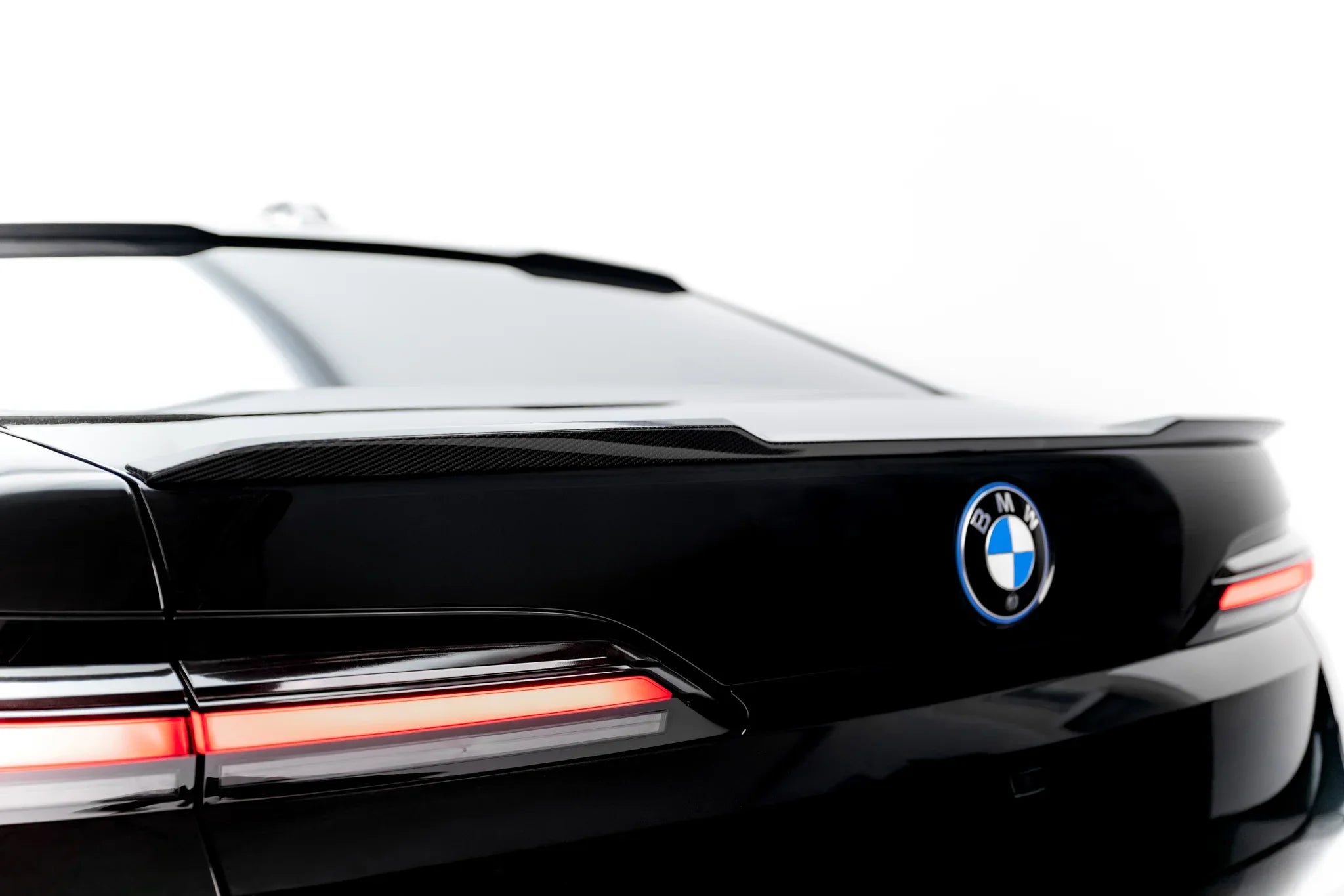 BODY KIT Prepreg Carbon Fiber Splitters BMW 7 / i7 M-Pack G70 - Maxton Design