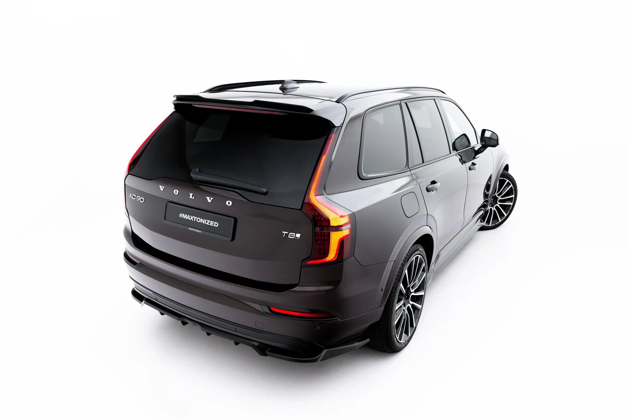 Eleron luneta portbagaj Spoiler Cap Volvo XC90 Mk2 Facelift 2 - Maxton Design