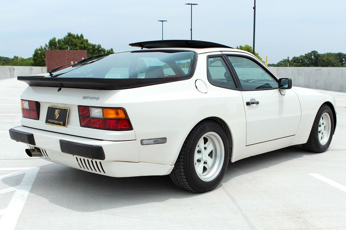 Difuzor bara spate fusta spoiler lip PORSCHE 944 TFB TUNING