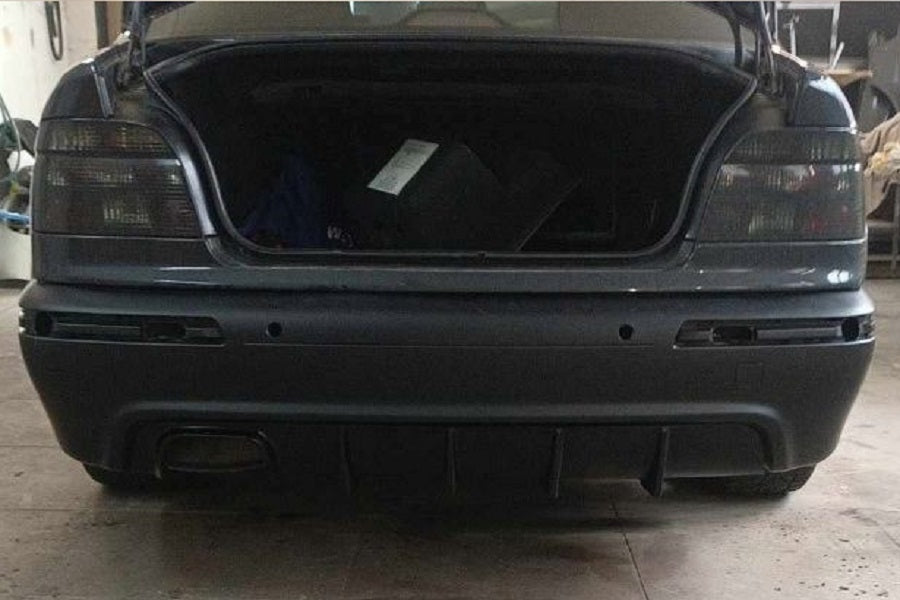 Difuzor bara spate fusta spoiler lip BMW 5 E39 m sport sedan touring 1995-2004 TFBT
