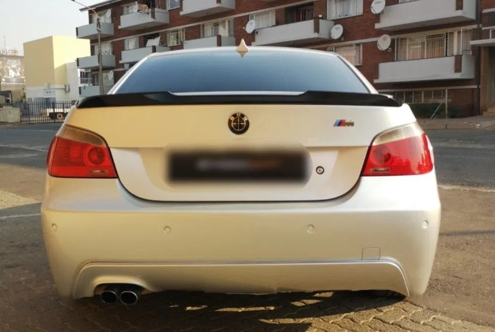 Eleron lip codita portbagaj BMW E60 model M4 V Style versiunea 1