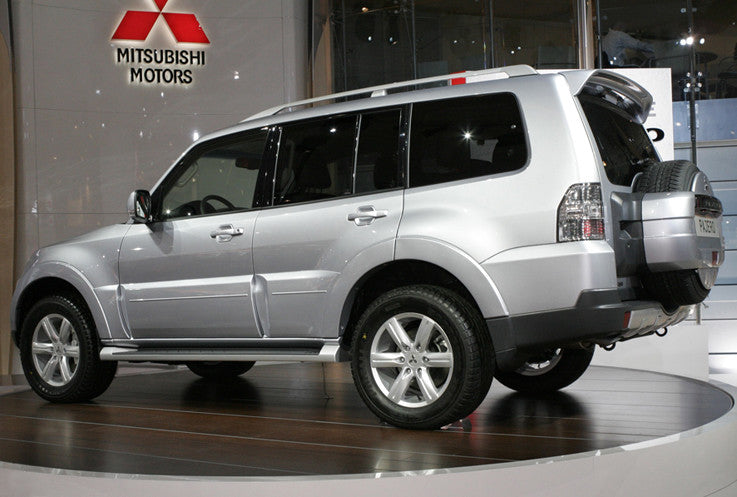 Eleron luneta portbagaj MITSUBISHI PAJERO 1999-2007 ver1 TFB TUNING