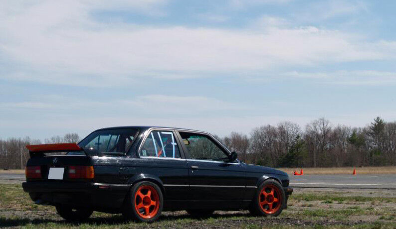 Eleron portbagaj BMW Seria 3 E30 1982-1994 aspect EVO