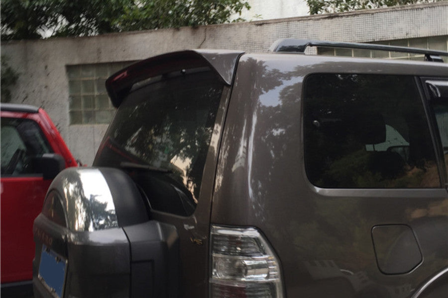 Eleron luneta portbagaj Mitsubishi Pajero 2006-2015 ver2 TFBT
