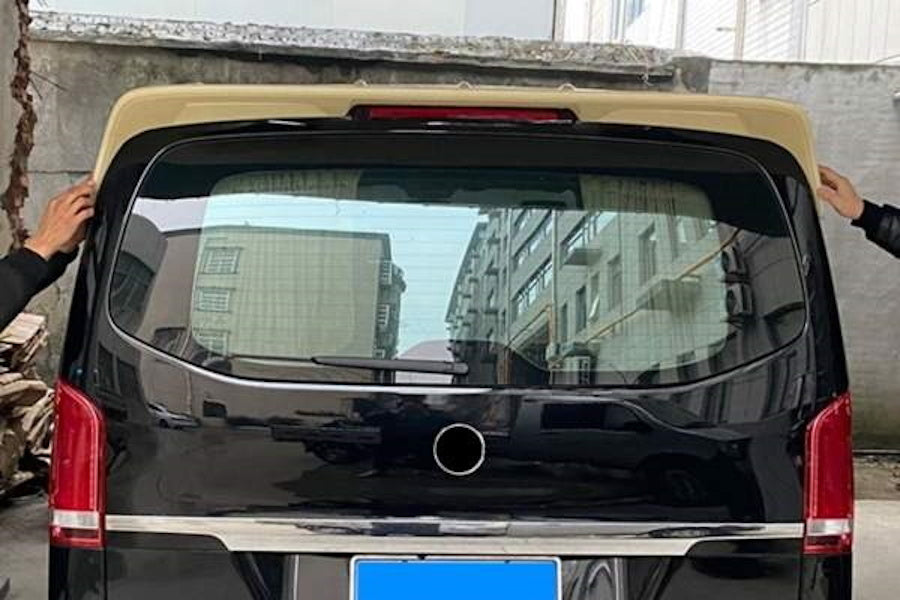 Eleron luneta portbagaj Mercedes V class W447 Vito 2016-2019 negru lucios TFBT