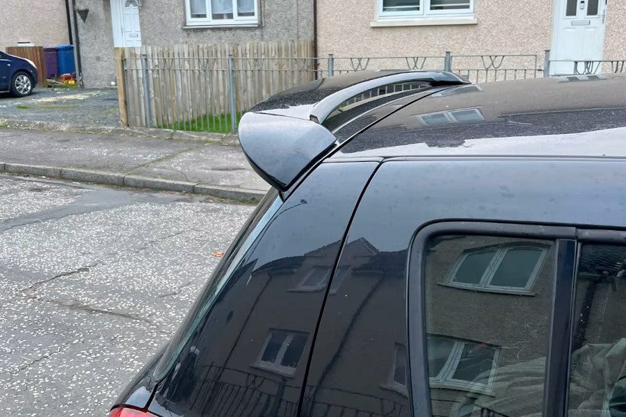 Eleron luneta portbagaj Suzuki Swift MK4 MK5 2004-2017 negru lucios TFBT