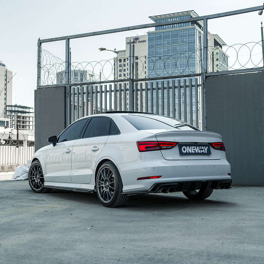 Splittere Laterale Spate Compatibile Cu AUDI S3 8V Sedan 2013-2016