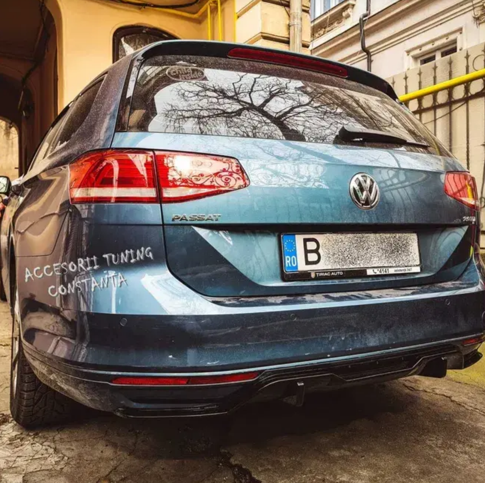 Difuzor Bara Spate - Volkswagen Passat B8 Sedan - Variant