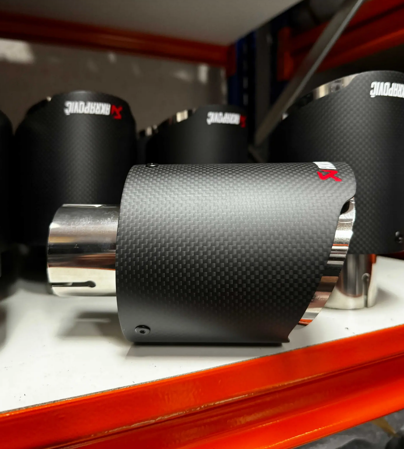 Ornament Toba Finala / Tipsuri SImple De 100 Model Akrapovic