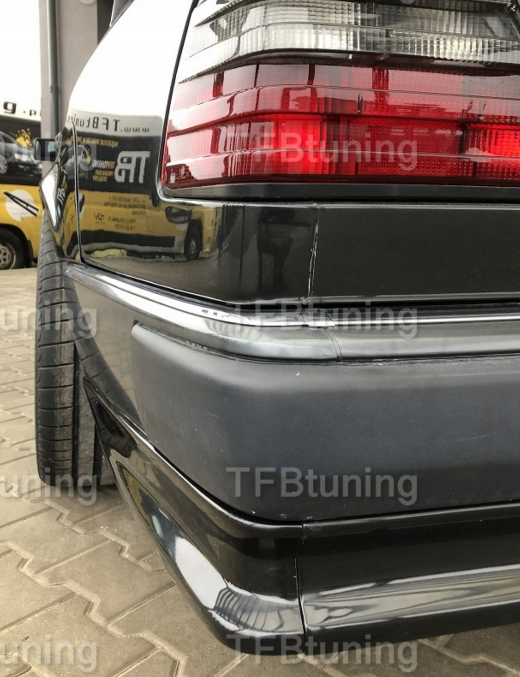 Evazari aripi MERCEDES W124 SEDAN aspect 500E TFB TUNING