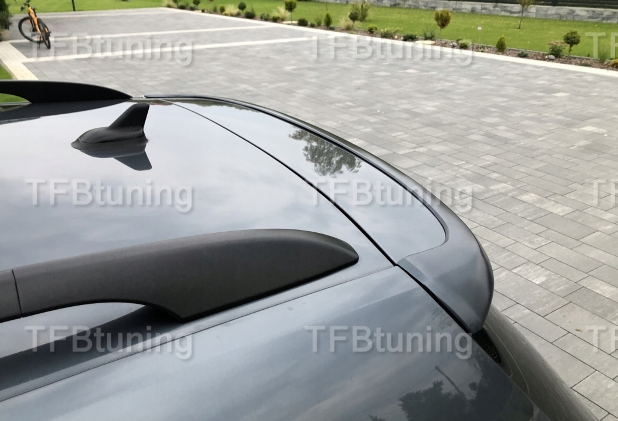 Eleron luneta portbagaj VW PASSAT B7 2010-2014 COMBI TFB TUNING ROMANIA