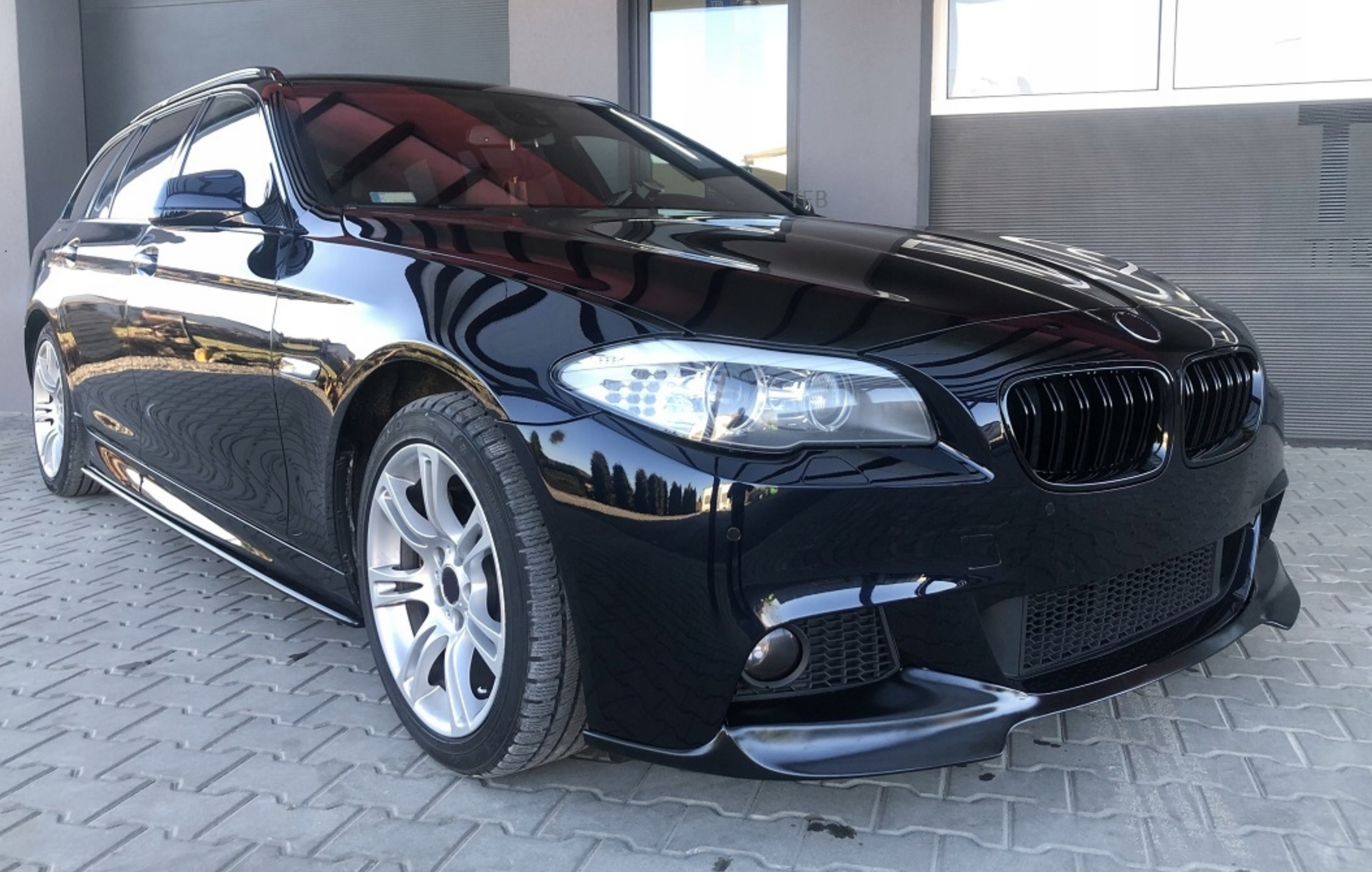 Prelungire bara fata fusta lip spoiler BMW Seria 5 F10 F11 M PACHET v2 TFB TUNING ROMANIA