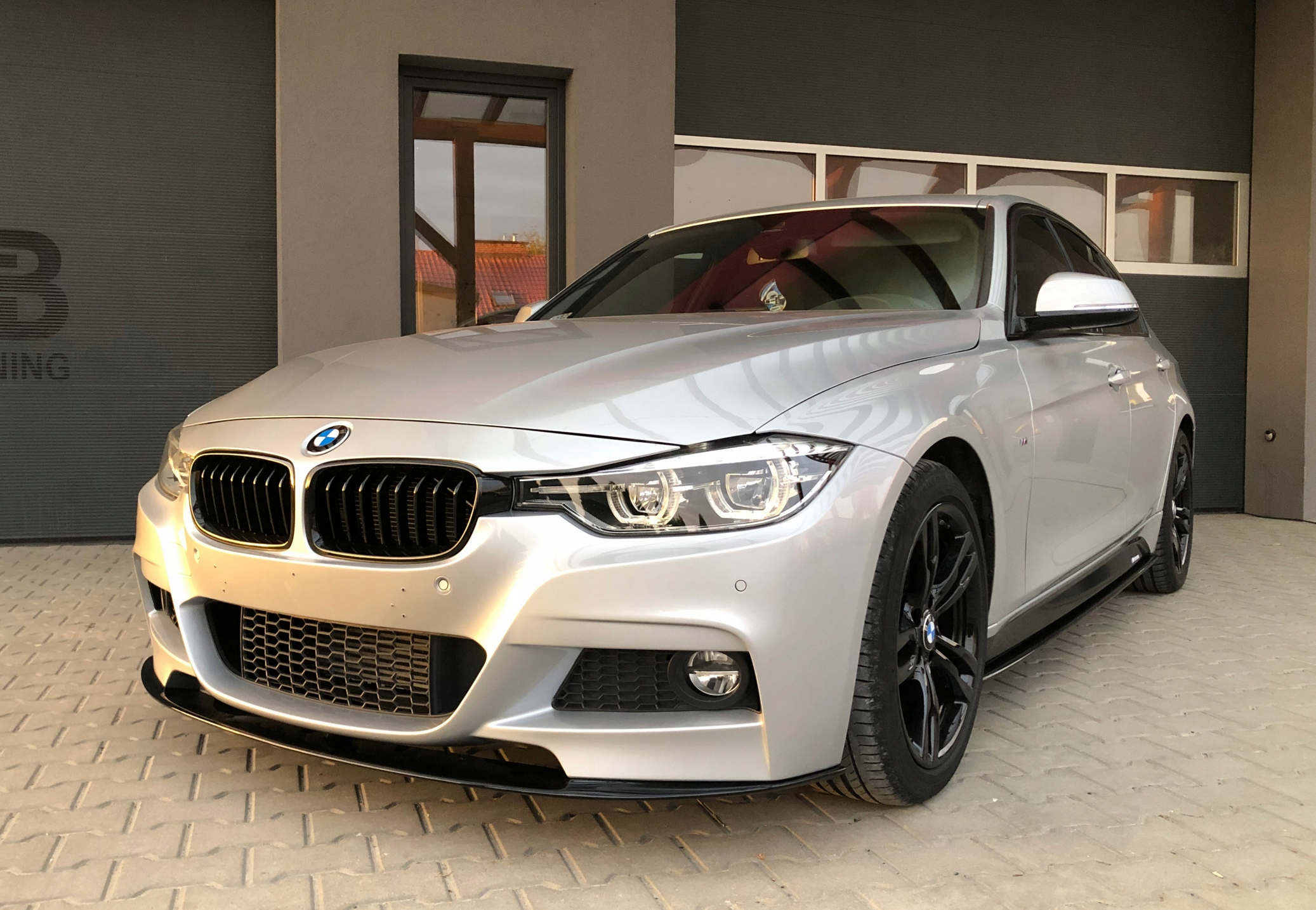 Praguri laterale BMW Seria 3 F30 F31 TFB TUNING ROMANIA