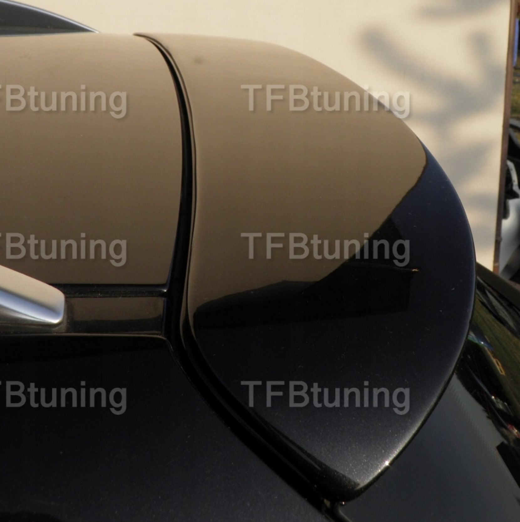 Eleron luneta portbagaj AUDI A4 B6 B7 AVANT TUNING