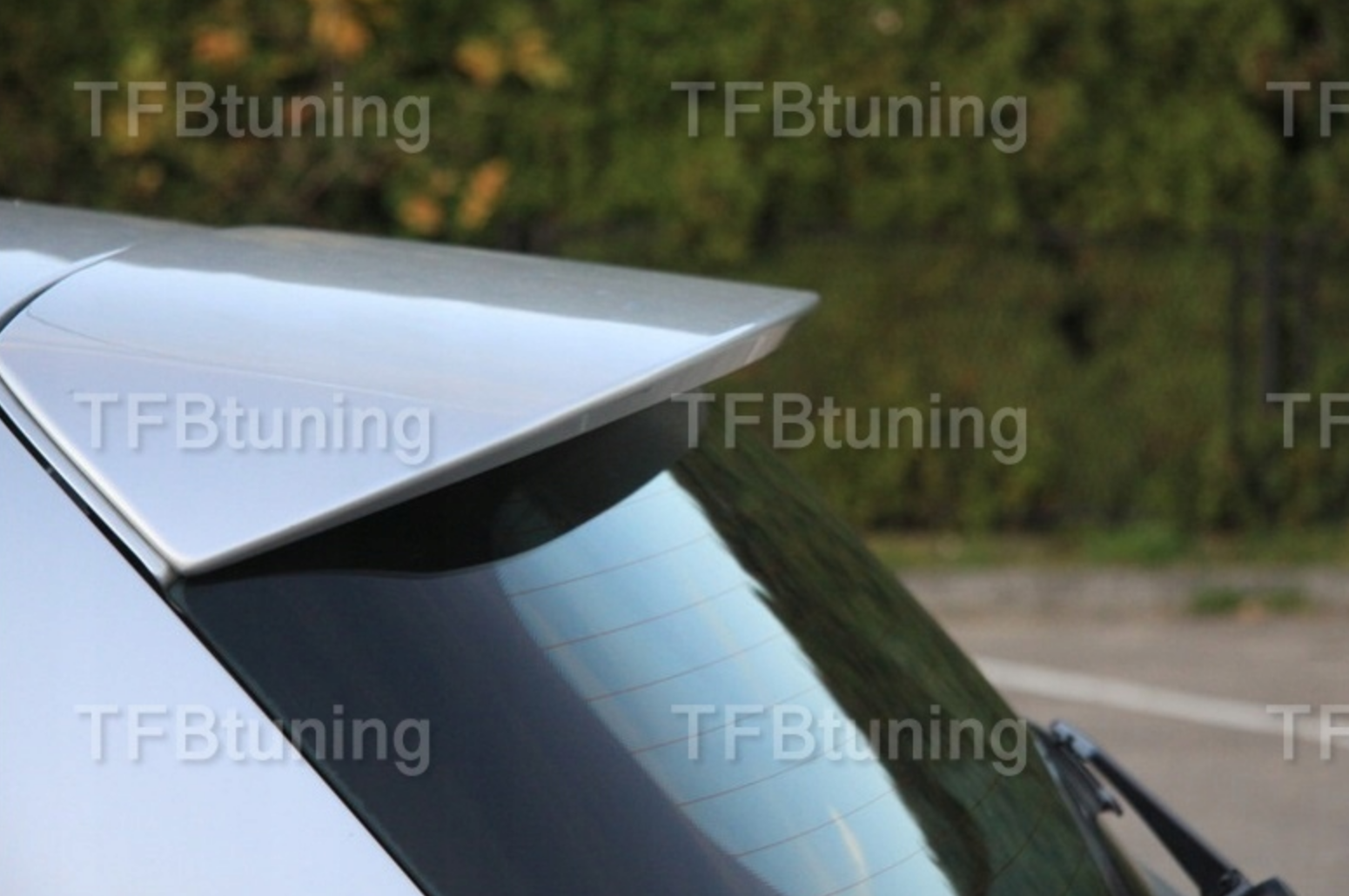Eleron luneta portbagaj BMW Seria 1 E81 E87 TFB TUNING