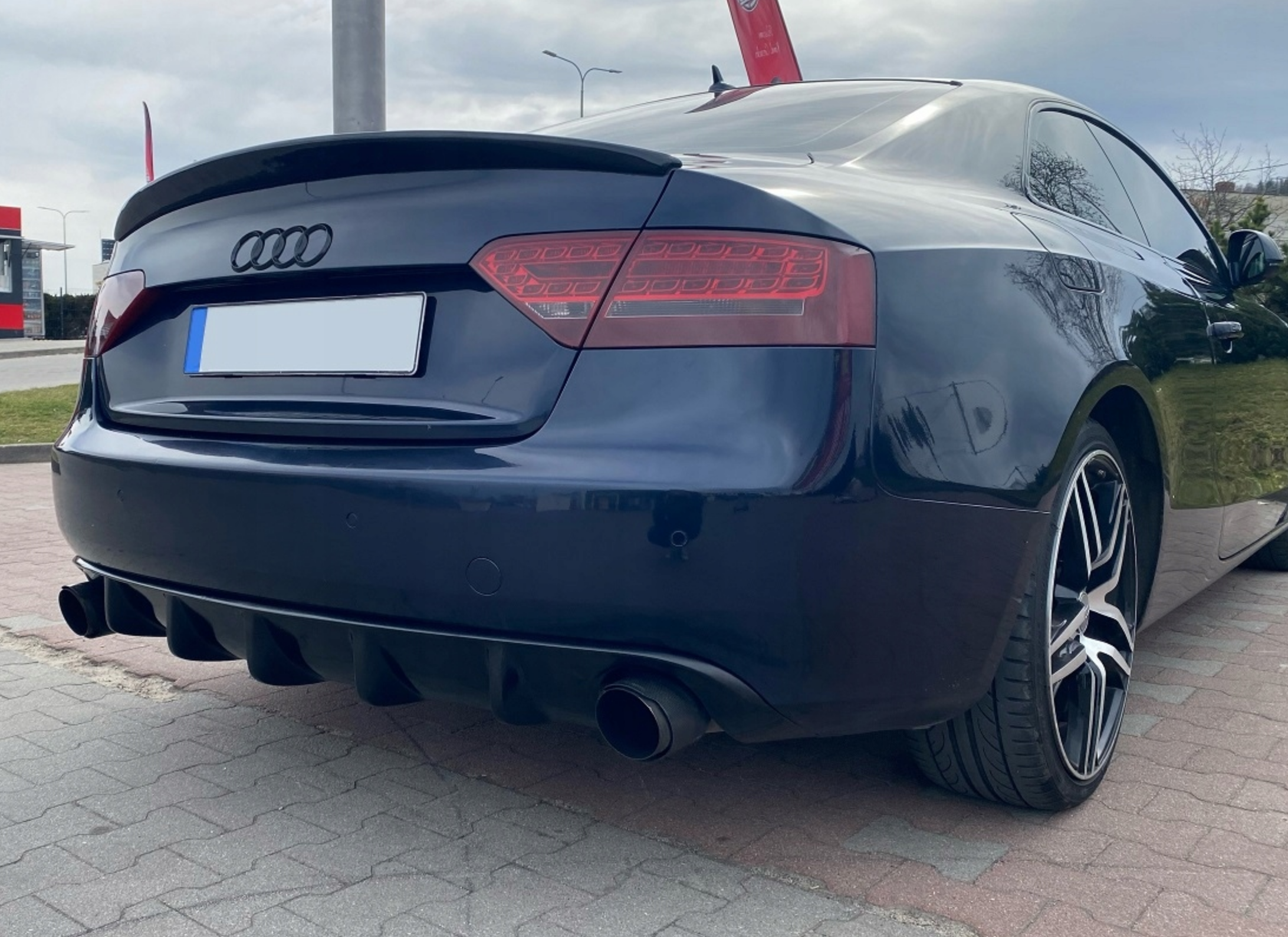 Difuzor prelungire bara spate fusta lip spoiler AUDI AUDI A5 8T COUPE CABRIO 2007-2011 evacuare stanga dreapta TFB TUNING