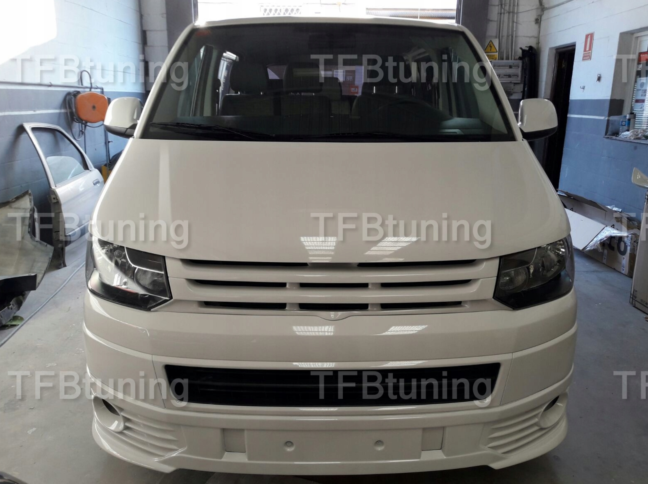 Grila tuning sport VW T5 Transporter Caravelle Multivan Facelift 2010-2015 ver2 TFB TUNING